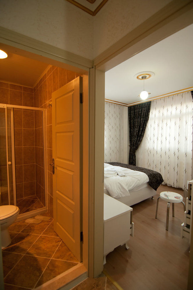 Bera House Apartment อิสตันบูล ภายนอก รูปภาพ