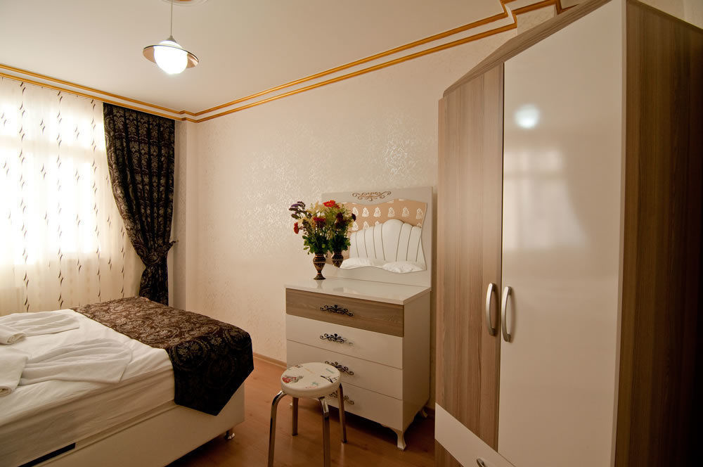 Bera House Apartment อิสตันบูล ภายนอก รูปภาพ