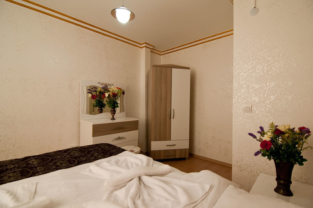 Bera House Apartment อิสตันบูล ภายนอก รูปภาพ