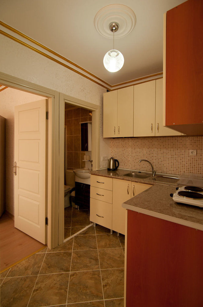 Bera House Apartment อิสตันบูล ภายนอก รูปภาพ